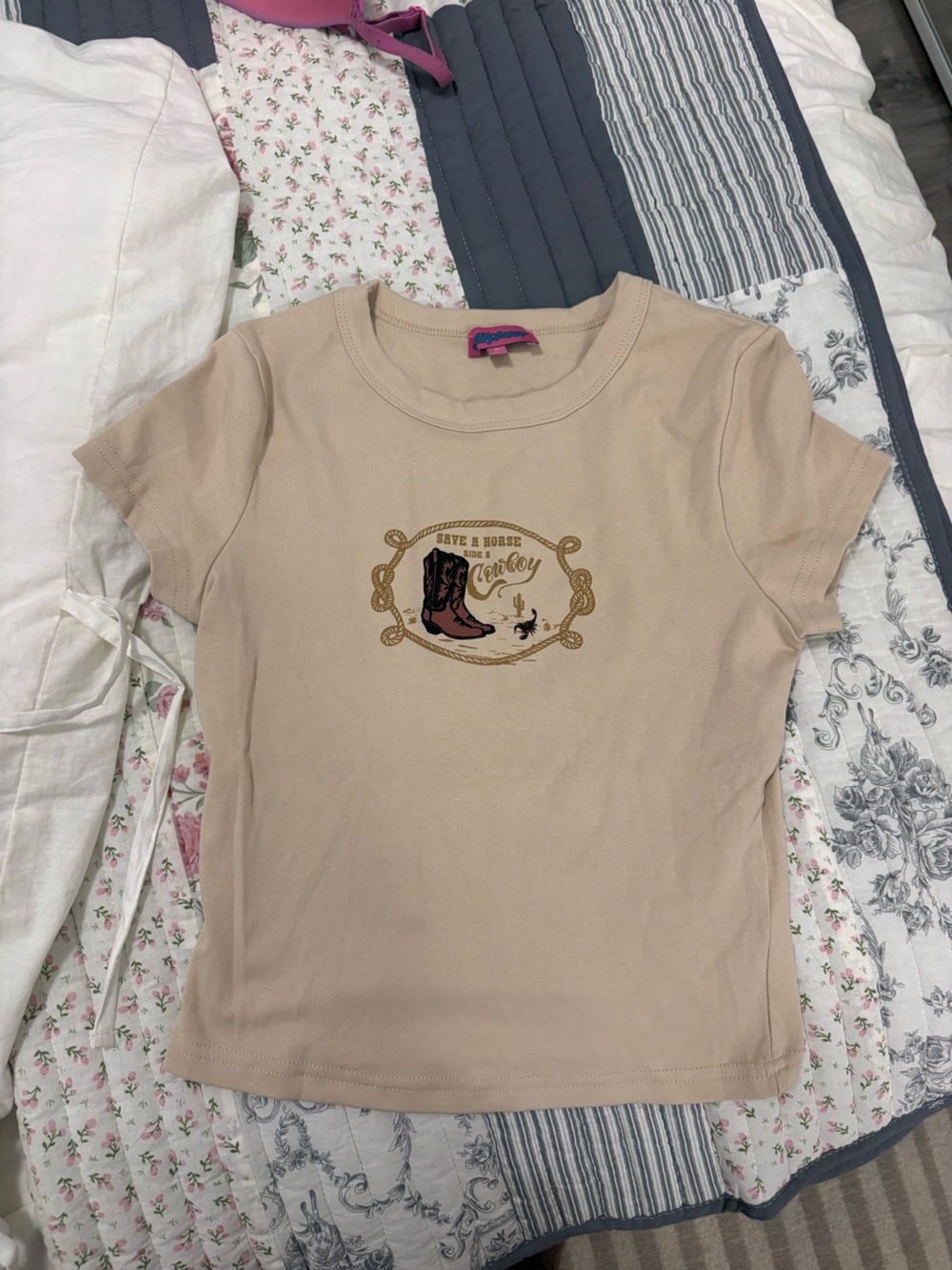 Edikted tshirt